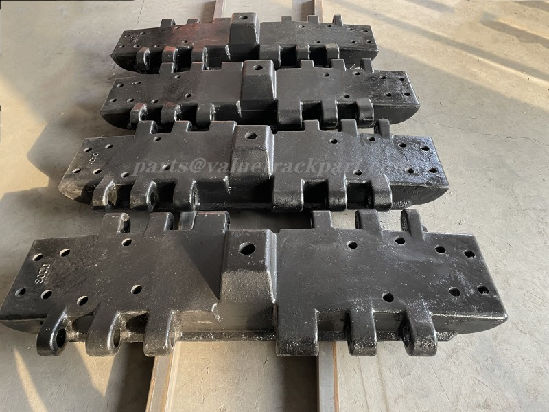 Manitowoc 16000 Track Pad.jpg Manitowoc 16000 Track Pad.jpg