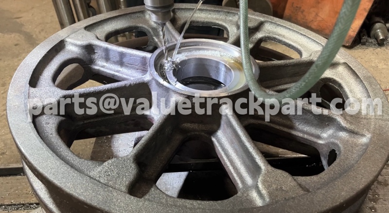 Link Belt Idler for crawler crane.jpg