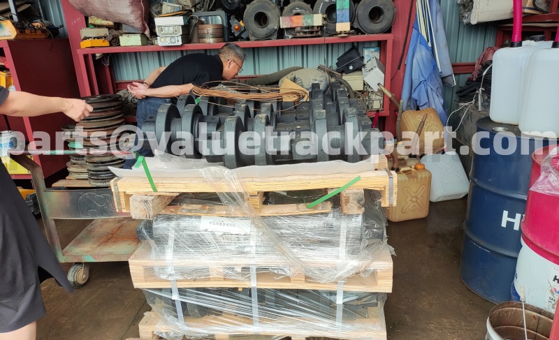 Visit customer warehouse.jpg