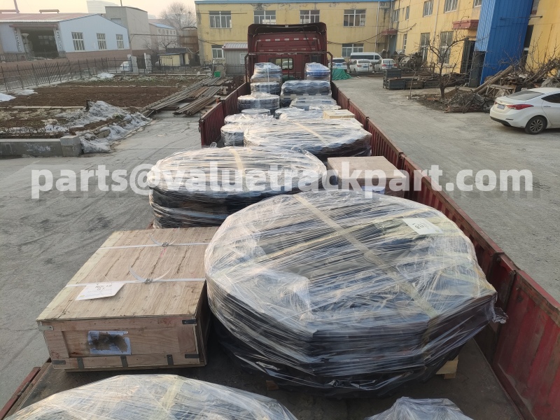 Delivery Nippon Sharyo Crawler Undercarriage Parts.jpg