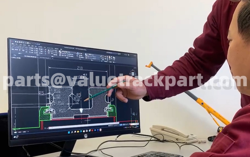 300 Tons Crane Track Shoe Drawing Design.jpg