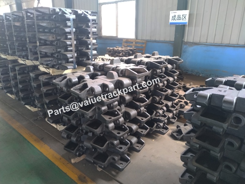 Crane undercarriage parts production and inspection track shoe.jpg