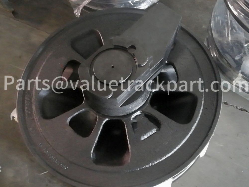 Kobelco CKE2500 Crane Idler.jpg