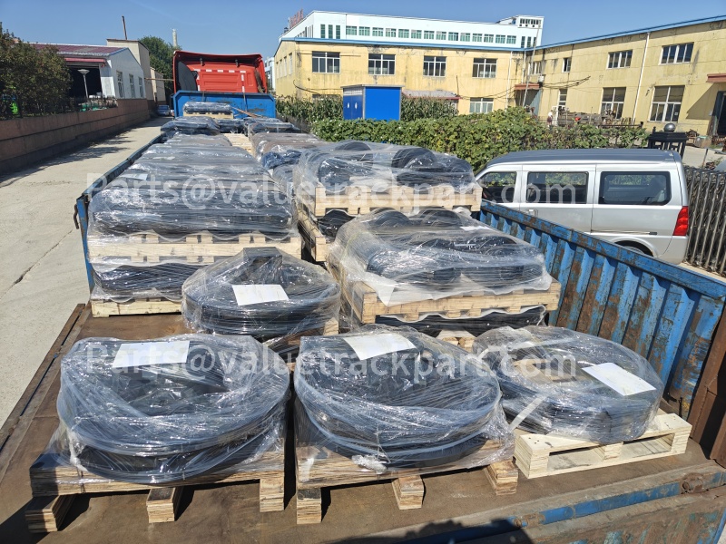 High-quality KOBELCO 5035 crawler crane parts supplier.jpg