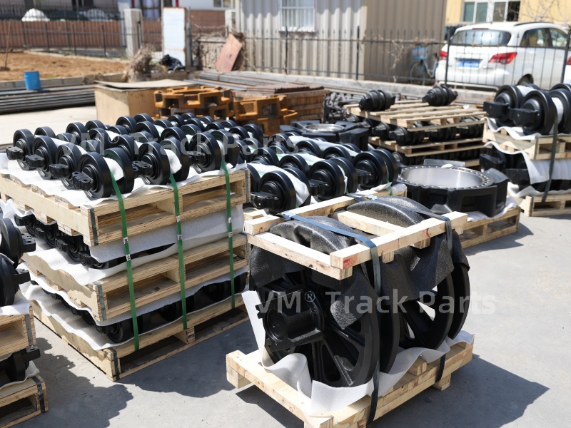crawler crane parts.jpg