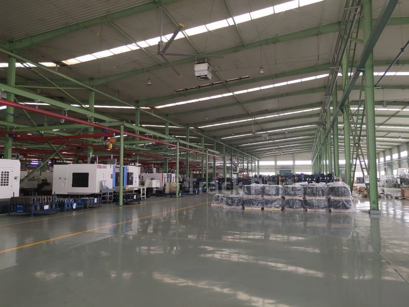 SANY SCC800C bottom roller factory.jpg