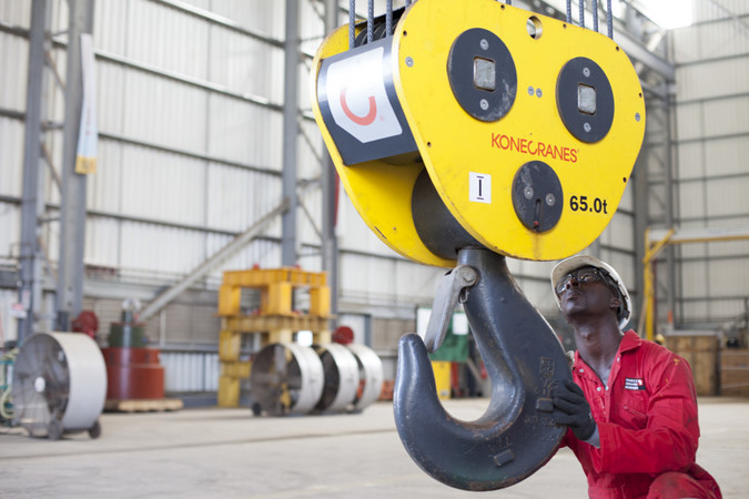 Right Crane Hook Block.jpg